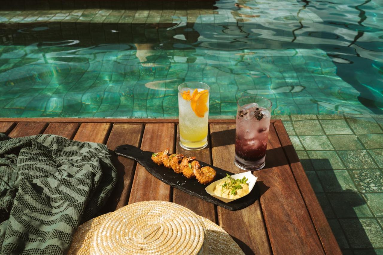 Ba'Ra Hotel João Pessoa Kültér fotó Poolside at the hotel